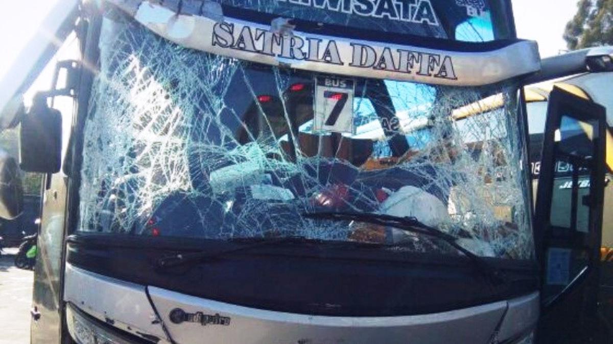 Bus Rombongan Haji Kabupaten Merangin Kecelakaan