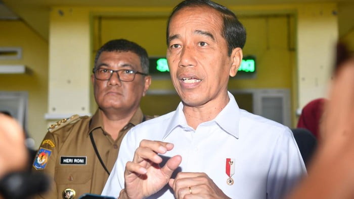 Baju Jahitan Siswi SMK Jambi di Kenakan oleh Presiden RI Jokowi
