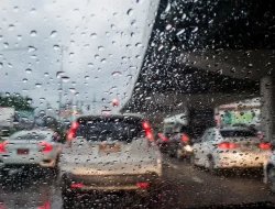 Apakah Hujan Buatan Berbahaya bagi Kesehatan? Begini Tangapan Dari Sudut Pandang Para Dokter